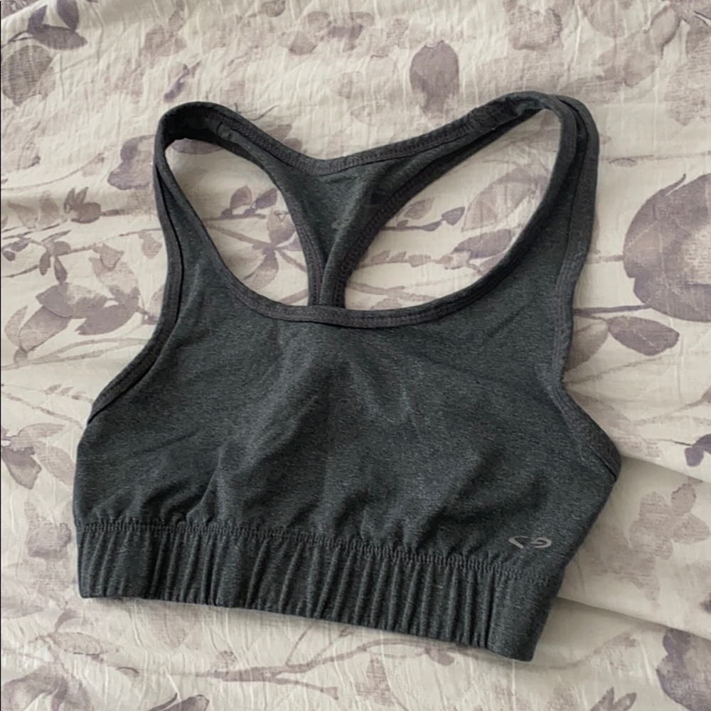 Sports bra
